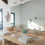 بيت ضيافة Muse 4*